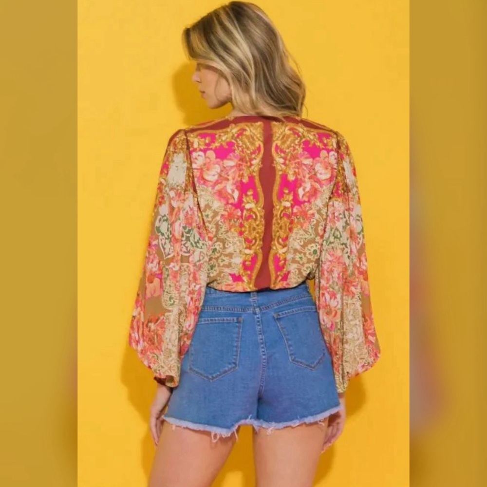 Bold Floral Print Bodysuit Top - Picture 5 of 8